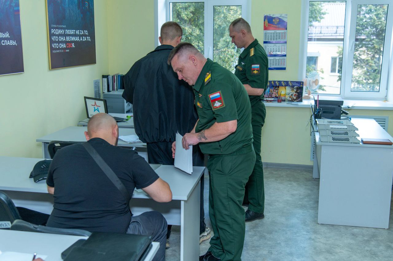 Жители Мордовии активно заключают контракты для прохождения военной службы